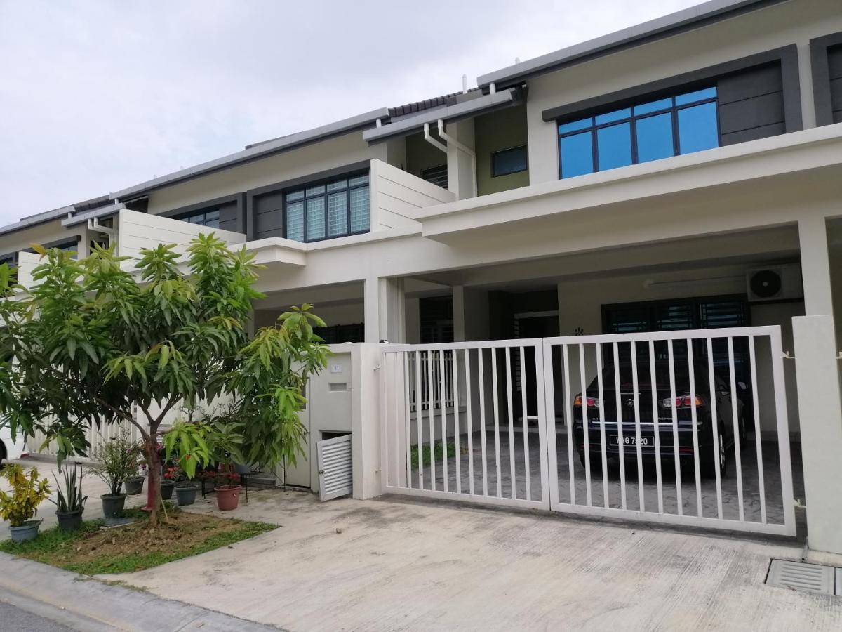 A&D Home-Stay @Kota Warisan, ספאנג מראה חיצוני תמונה